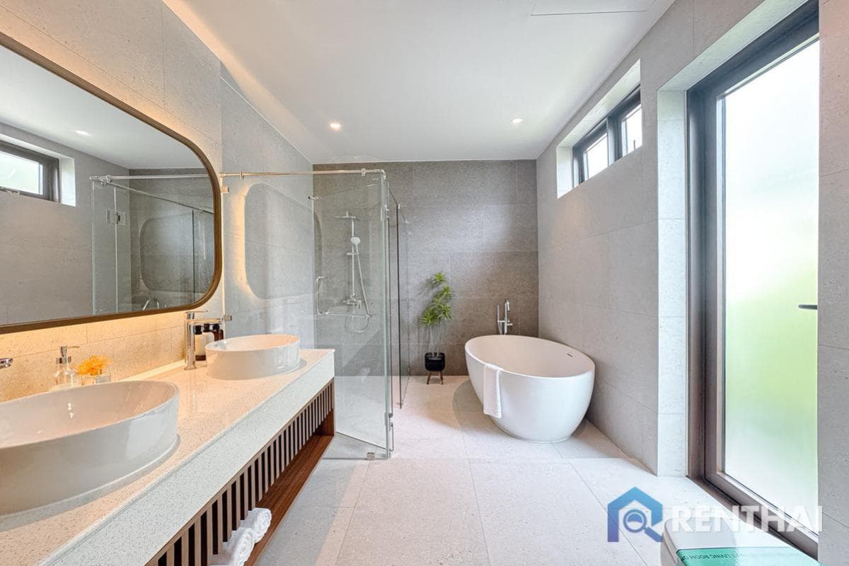 Modern design | Private pool | Investment potential - image 7