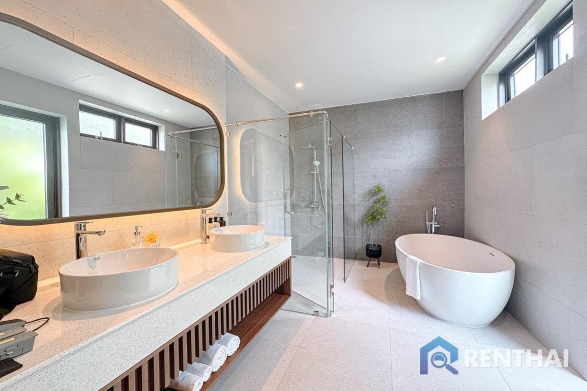 Modern design | Private pool | Investment potential - image 8