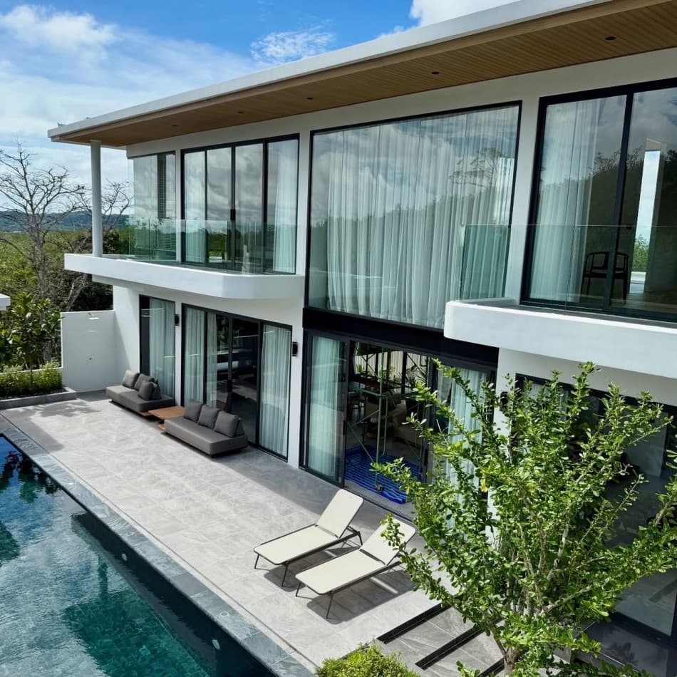 For sale: Single house, Phuket, The Menara Hill, usable area 926 sq m, size 1 ngan 74.6 sq wa, luxury house with swimming pool