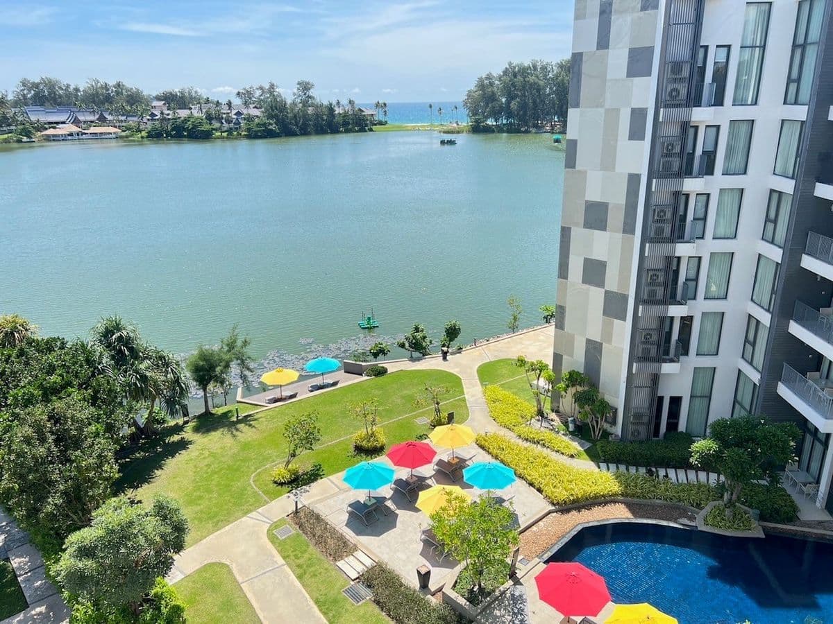 Condo for selling at Phuket, good location, sea beach view