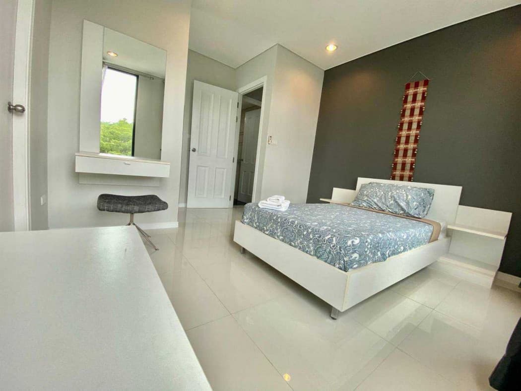 Condo for sale Kamala Regent Condominium 202.44 sq m. Near the sea! 4 bedrooms with mountain view - image 4