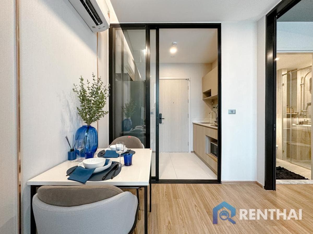 1 Bedroom Brand New near Bangtoa Beach - image 4