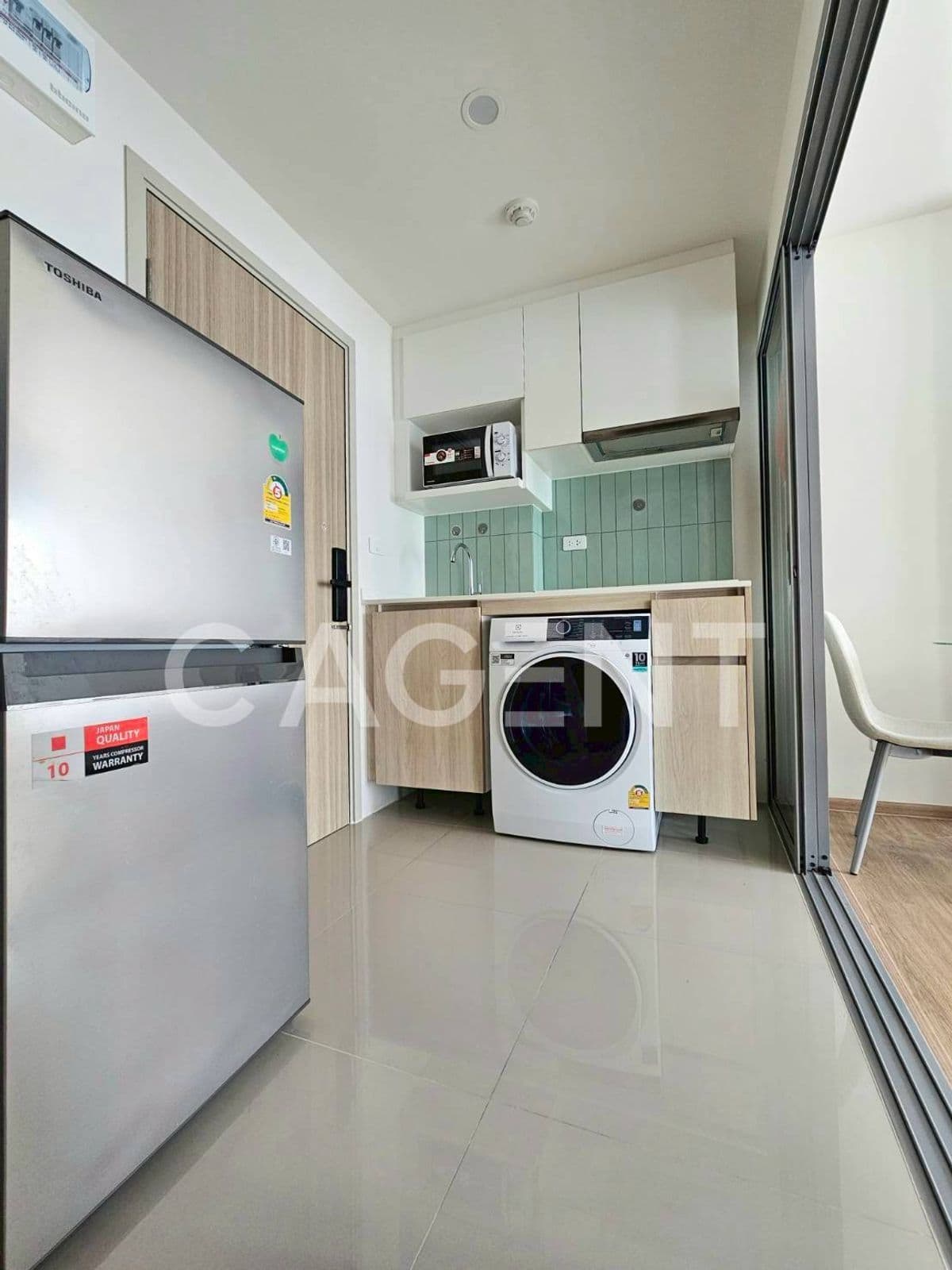 Rent a condo “Phyll Phuket“ in the heart of Phuket Surrounded by complete facilities - image 3