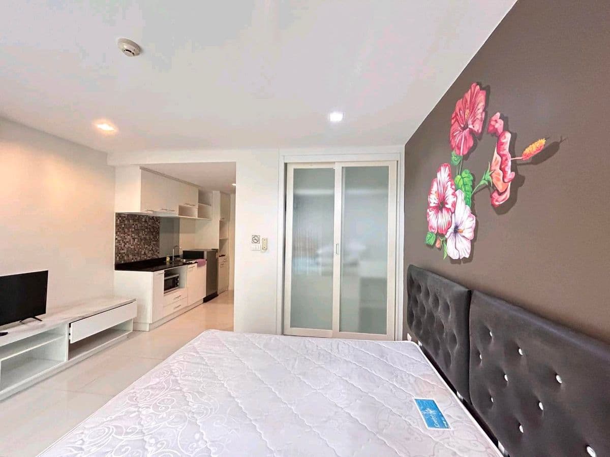 Selling with THE PIXLE CAPE Panwa Condo - image 6