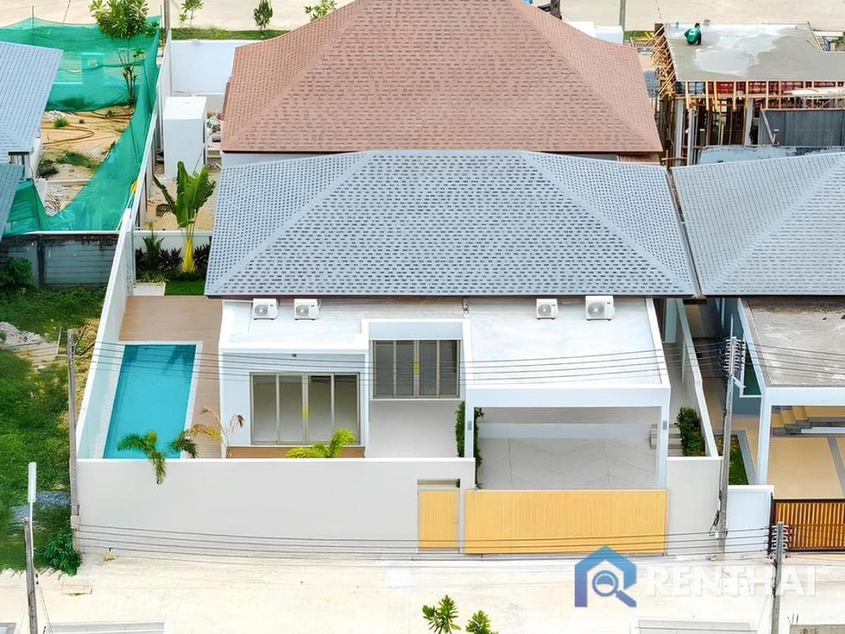 For sale villa  at Thalang - image 3