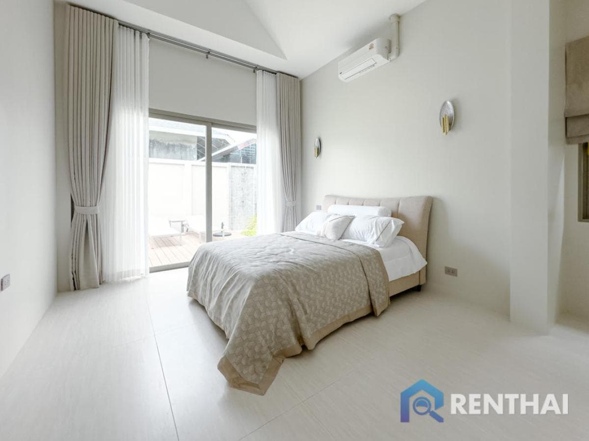 For sale villa  at Thalang - image 4