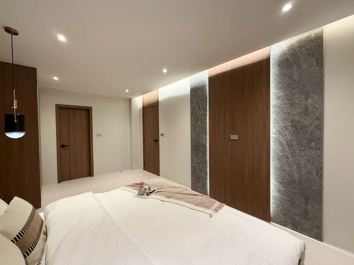 Pool Villa in a Prime Location near Cherngtalay, Phuket - image 6