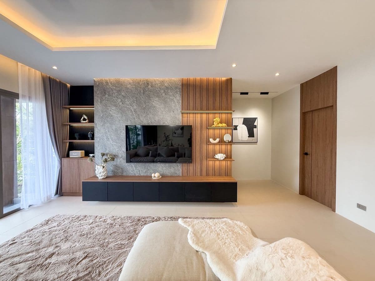 Pool Villa in a Prime Location near Cherngtalay, Phuket - image 2