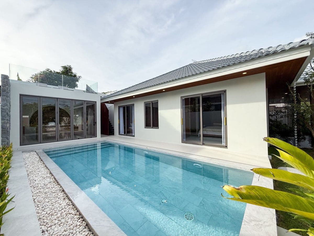 Pool Villa in a Prime Location near Cherngtalay, Phuket - image 3