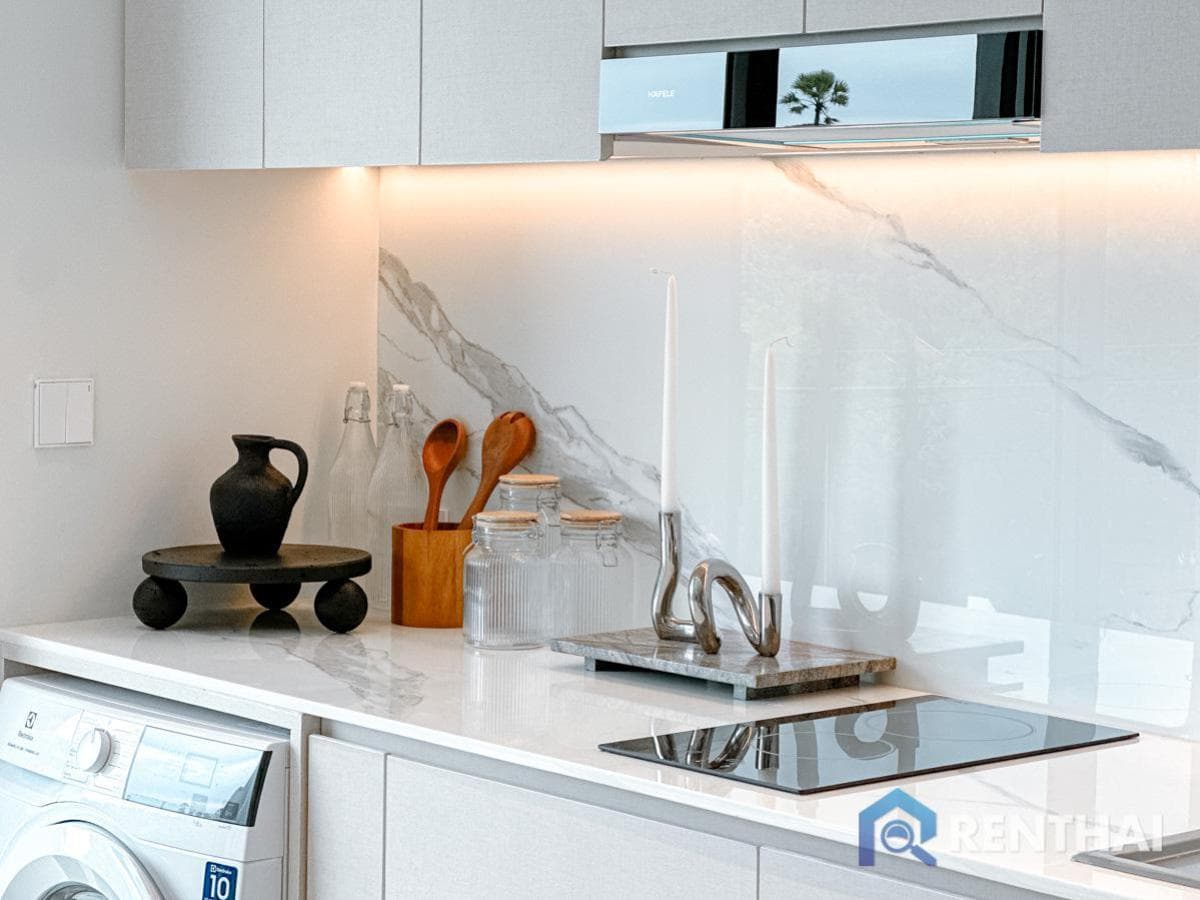 For sale condo 1 bedroom at The Aqua - image 2