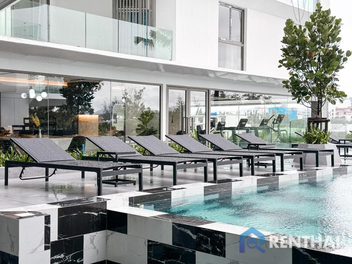 Fully Furnished 1bed Condo in Phuket at The Aqua with Luxury Amenities - image 3