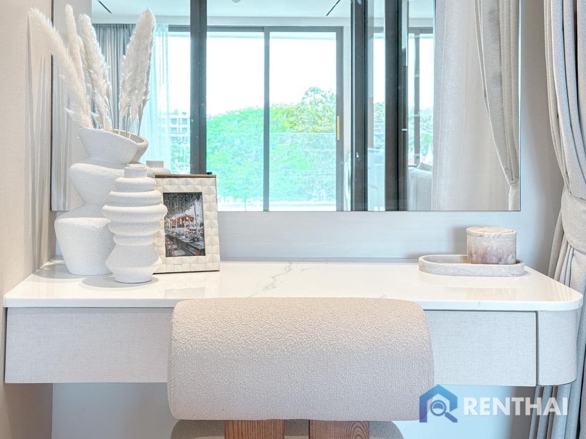 Fully Furnished 1bed Condo in Phuket at The Aqua with Luxury Amenities - image 6