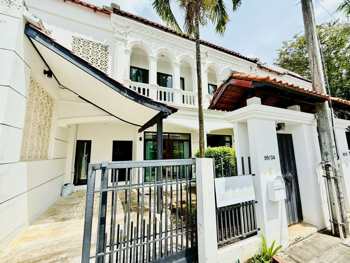 For Sell - Rent 🏡 Luxury Sino-Portuguese Style Home in the Heart of Phuket City Equipped with a Smart Gate System controllable via smartphone,