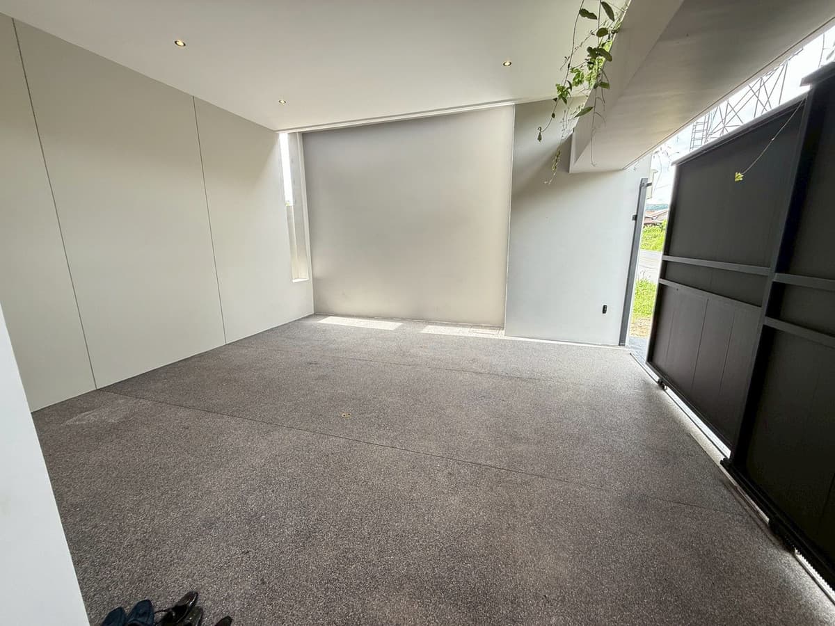 🏢💰Investment Opportunity! Your Dream Home – Only 1.4 km from Yamu Beach - image 3