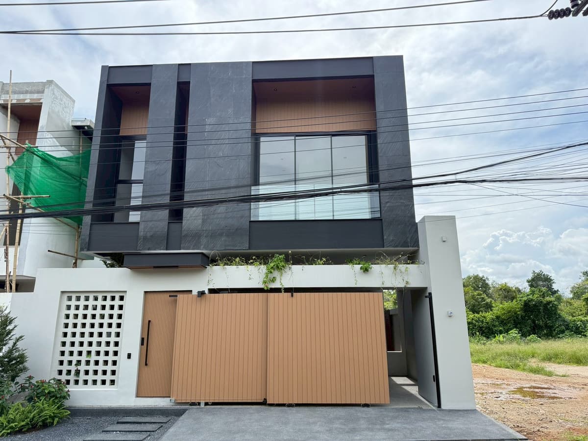 🏢💰Investment Opportunity! Your Dream Home – Only 1.4 km from Yamu Beach - image 2