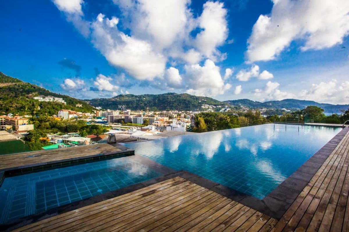 Spacious Sea-View 2-Bedroom Apartment in the Heart of Kata - U1722150 - image 5