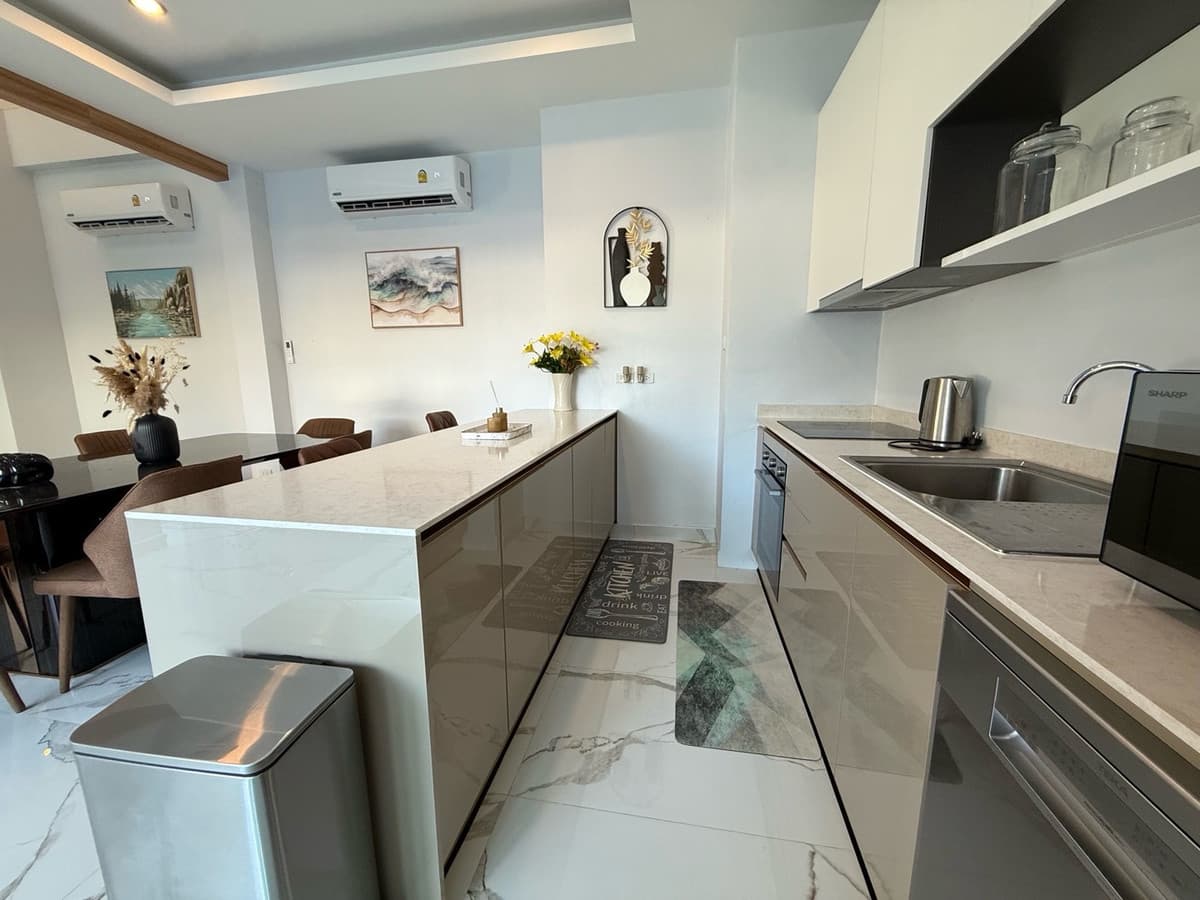 Modern Luxury 4 bedrooms pool villa in Rawai - image 7