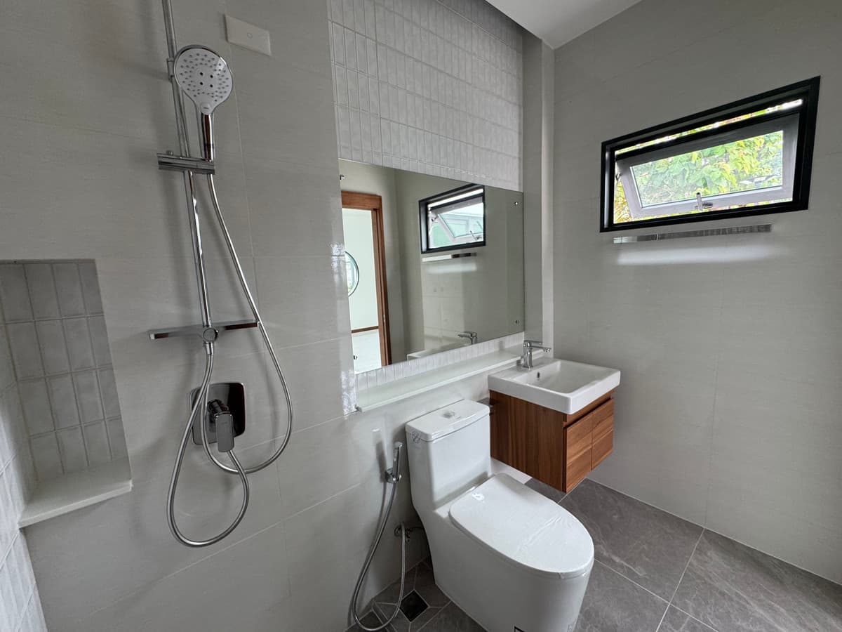 Single house Pool Villa designed in Modern Minimal Style. - image 8