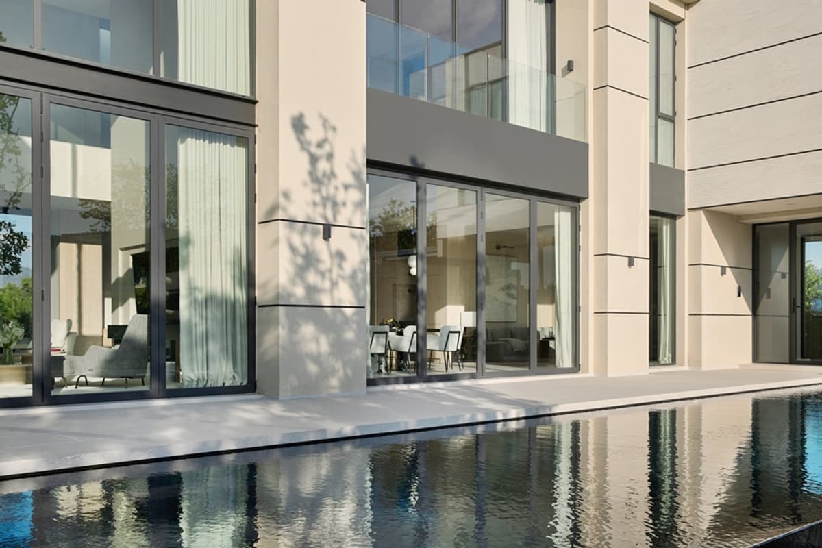 Phuket Pool Villa for Family or Large Group Living 4-5 Bedrooms - image 2