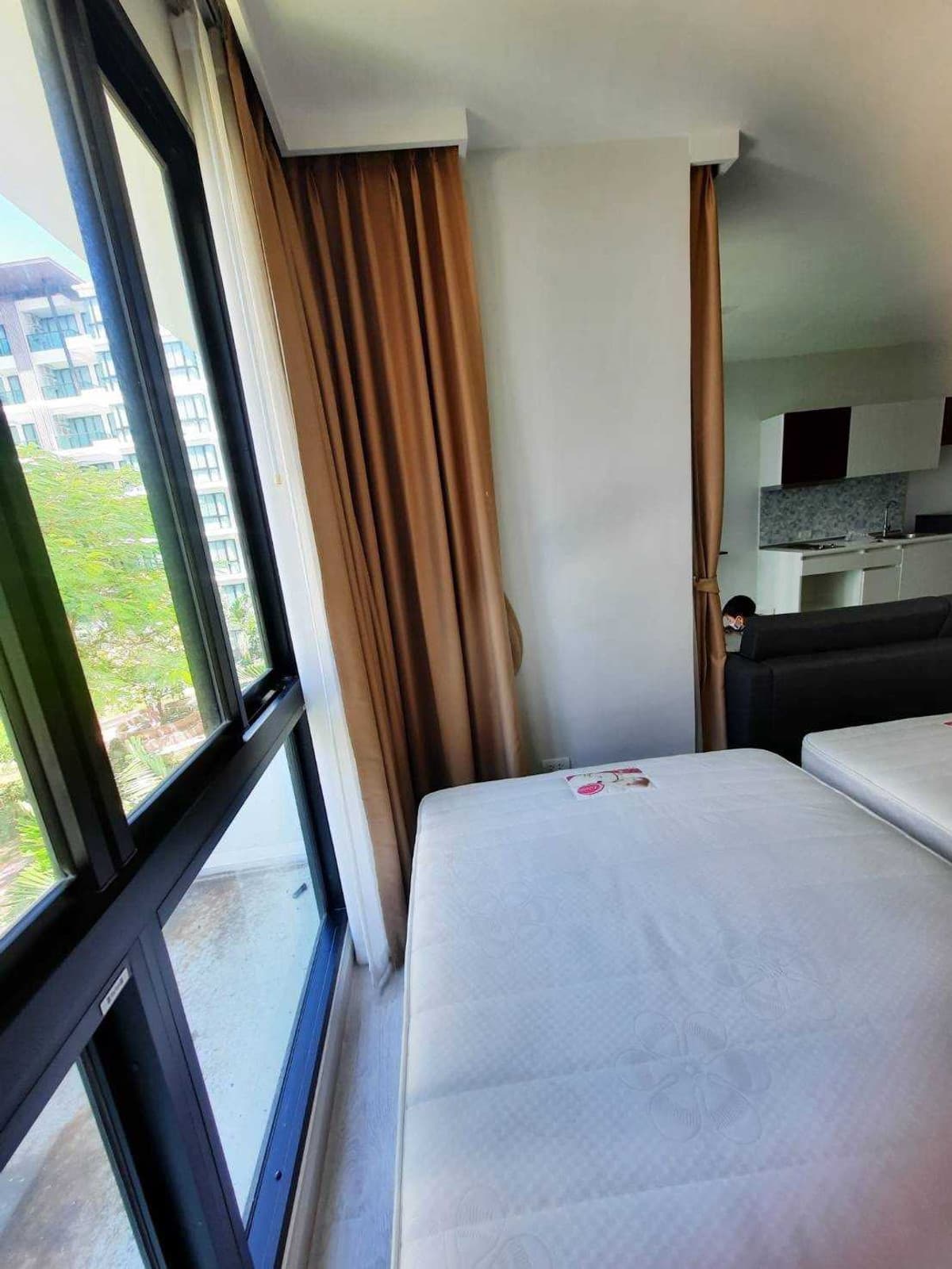 Condo for Sale: Royal Lee The Terminal Phuket 31.35 sqm, Near Airport - image 7