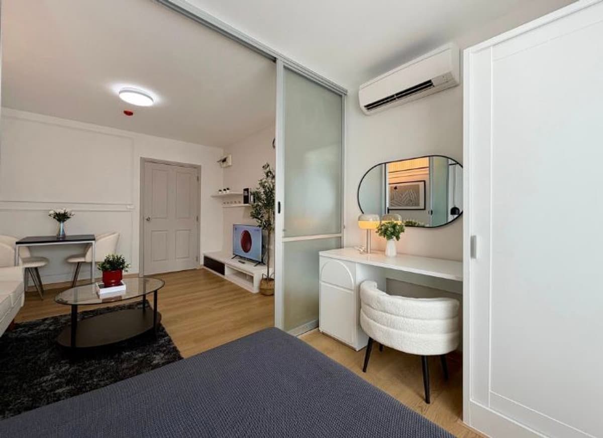 For sale: D Condo Kathu, 6th floor, pool view, 2.09 million baht. - image 2