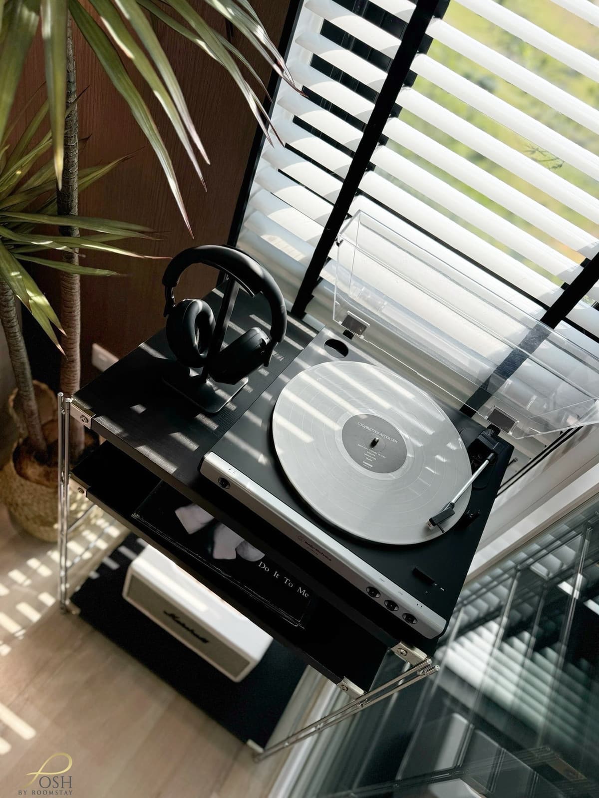 Agents welcome! Newly renovated 1-bedroom corner condo at The Base Uptown, conveniently located near the Lotus Samkong–Kathu intersection. - image 6