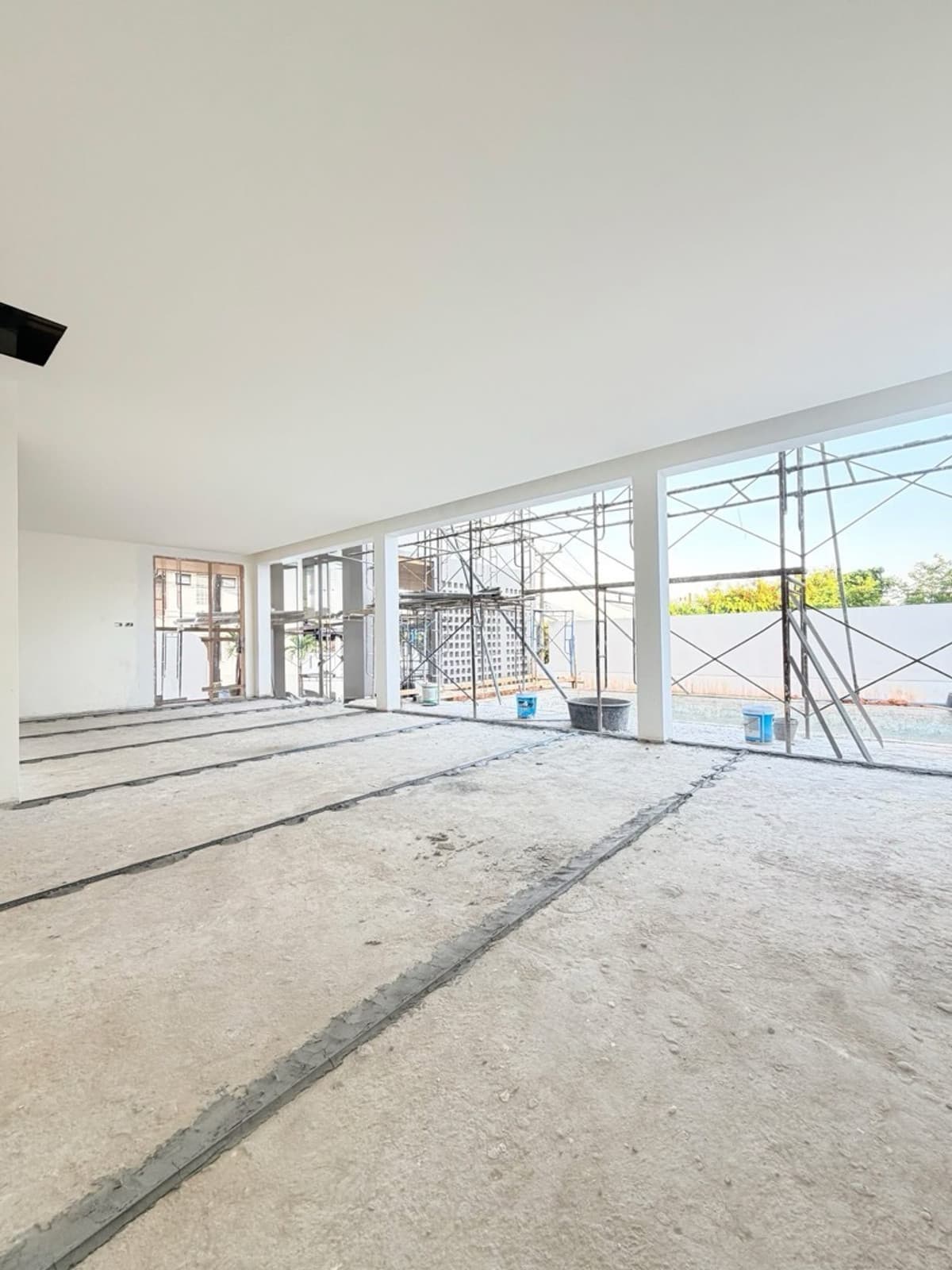 Newly built pool villa for sale In the heart of Phuket city‼️ Convenient transportation, will be completed this March. - image 5