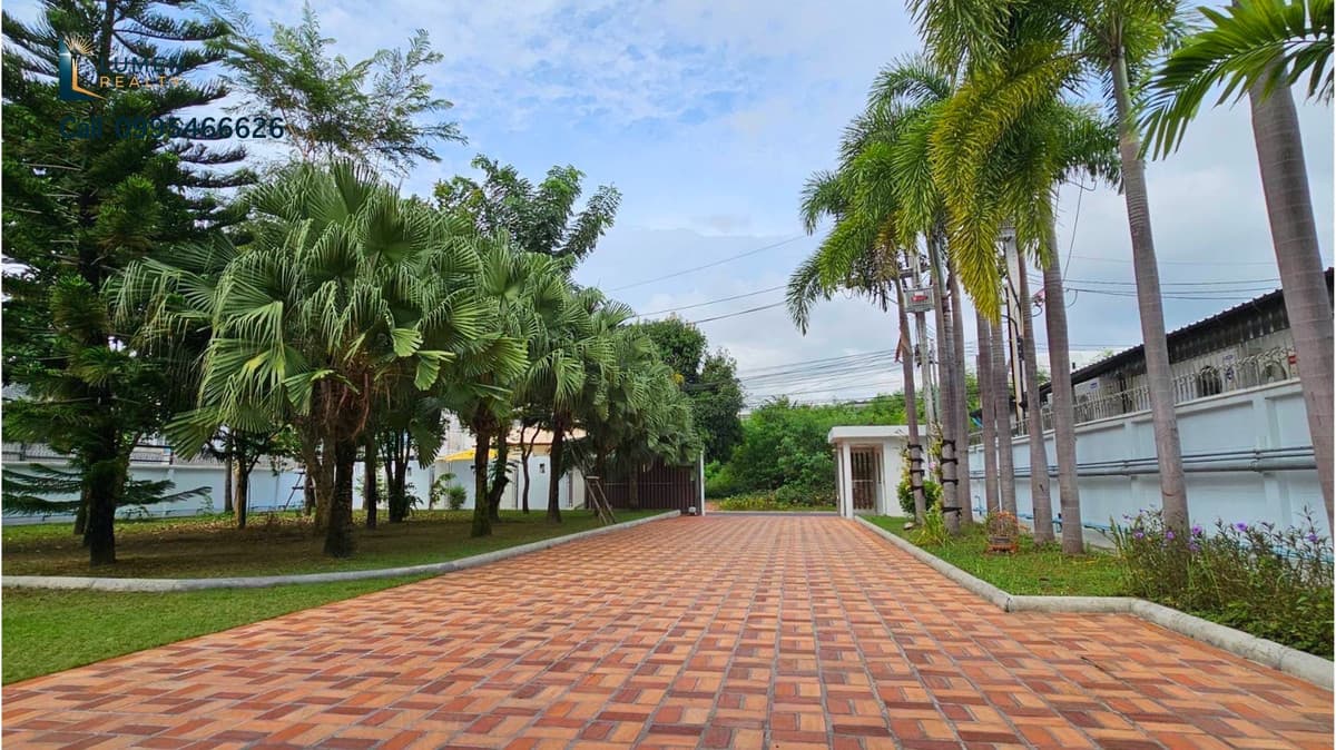 🏡 Premium Holiday Home with 1 Rai Land in Phuket City Center - image 8