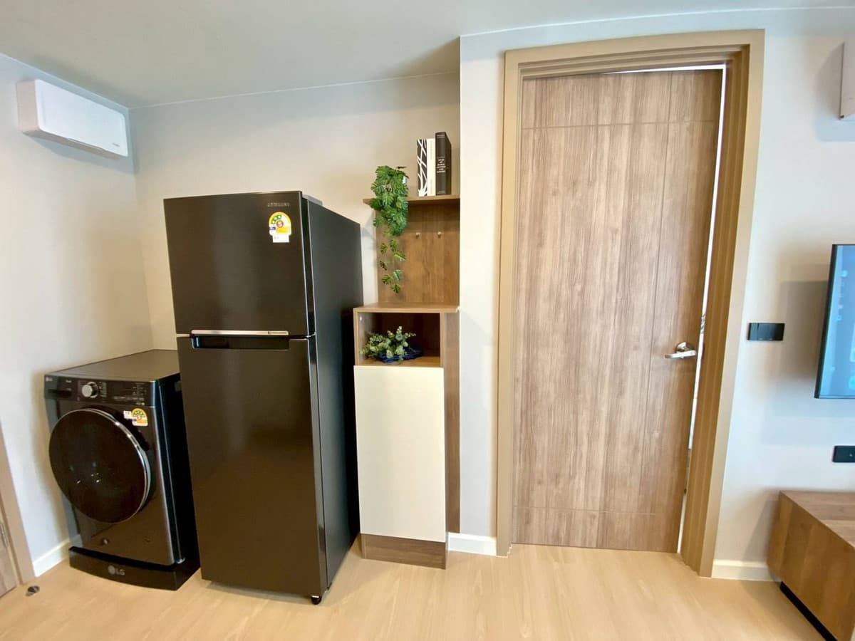 Modern 1-Bedroom Condo for Sale at Space Cherngtalay - image 7