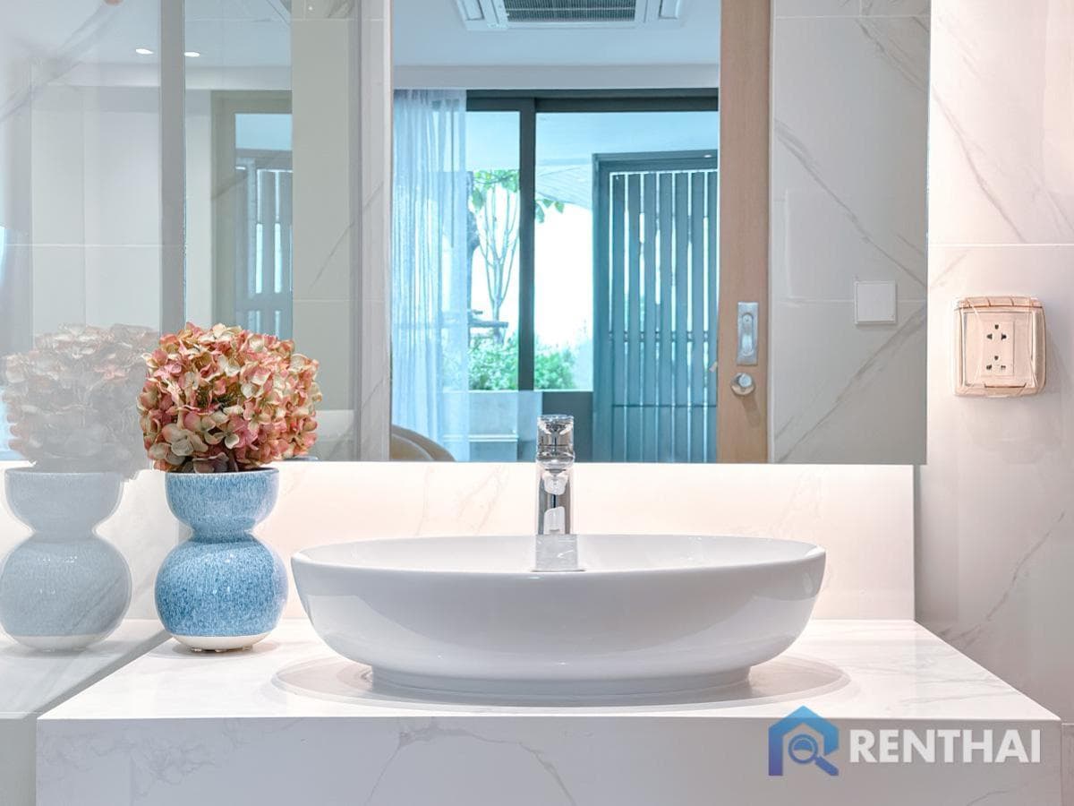 For sale condo 2 bedrooms at The Aqua - image 4