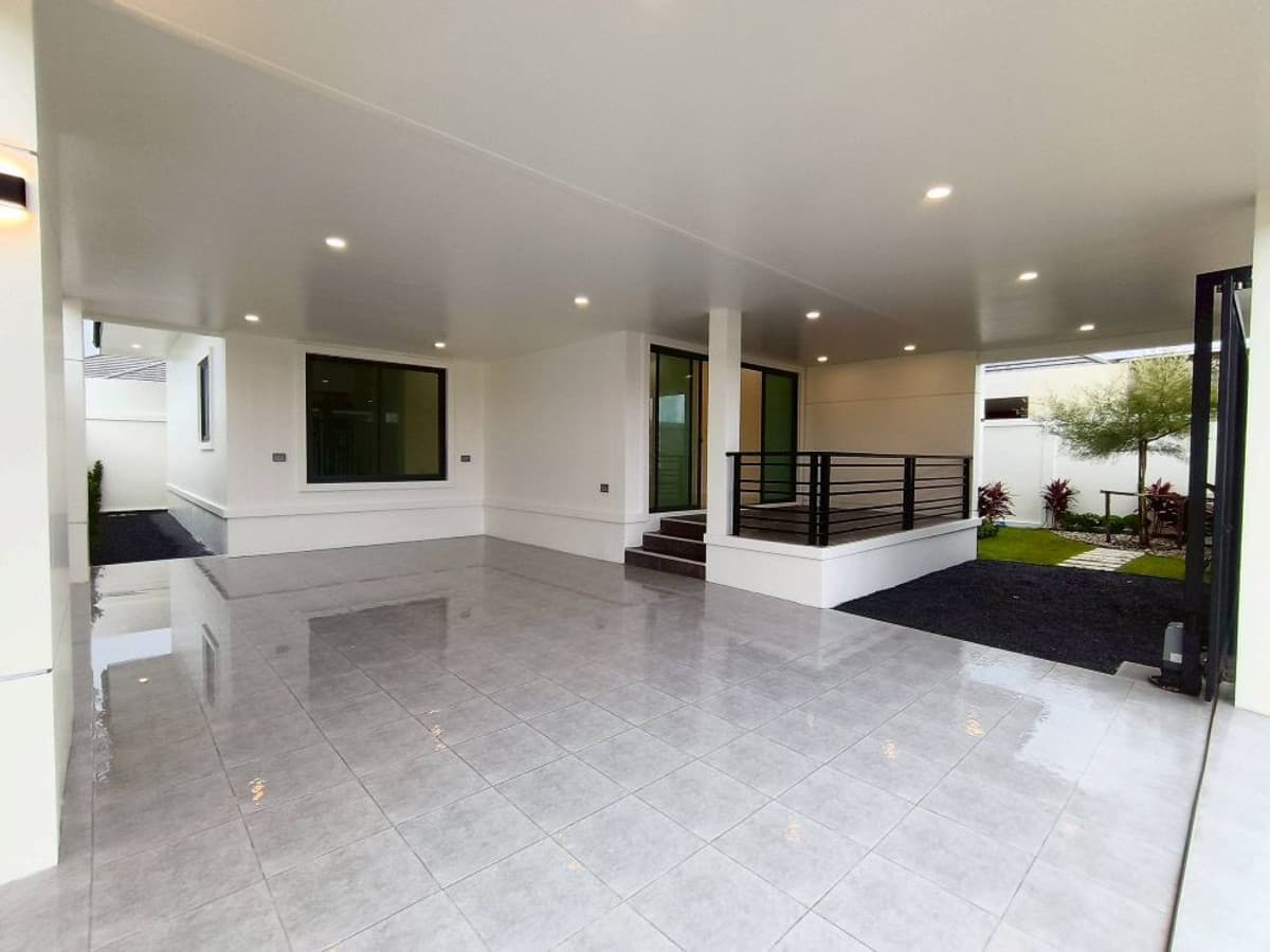 Mandara Villa Village for sale, Thalang - Ya Chan, big house, lots of space, convenient, full beautiful garden. - image 4