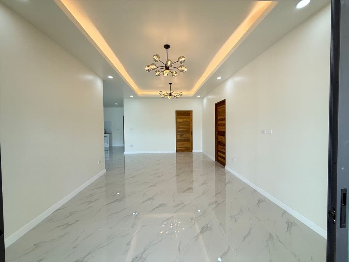 Mandara Villa Village for sale, Thalang - Ya Chan, big house, lots of space, convenient, full beautiful garden. - image 7