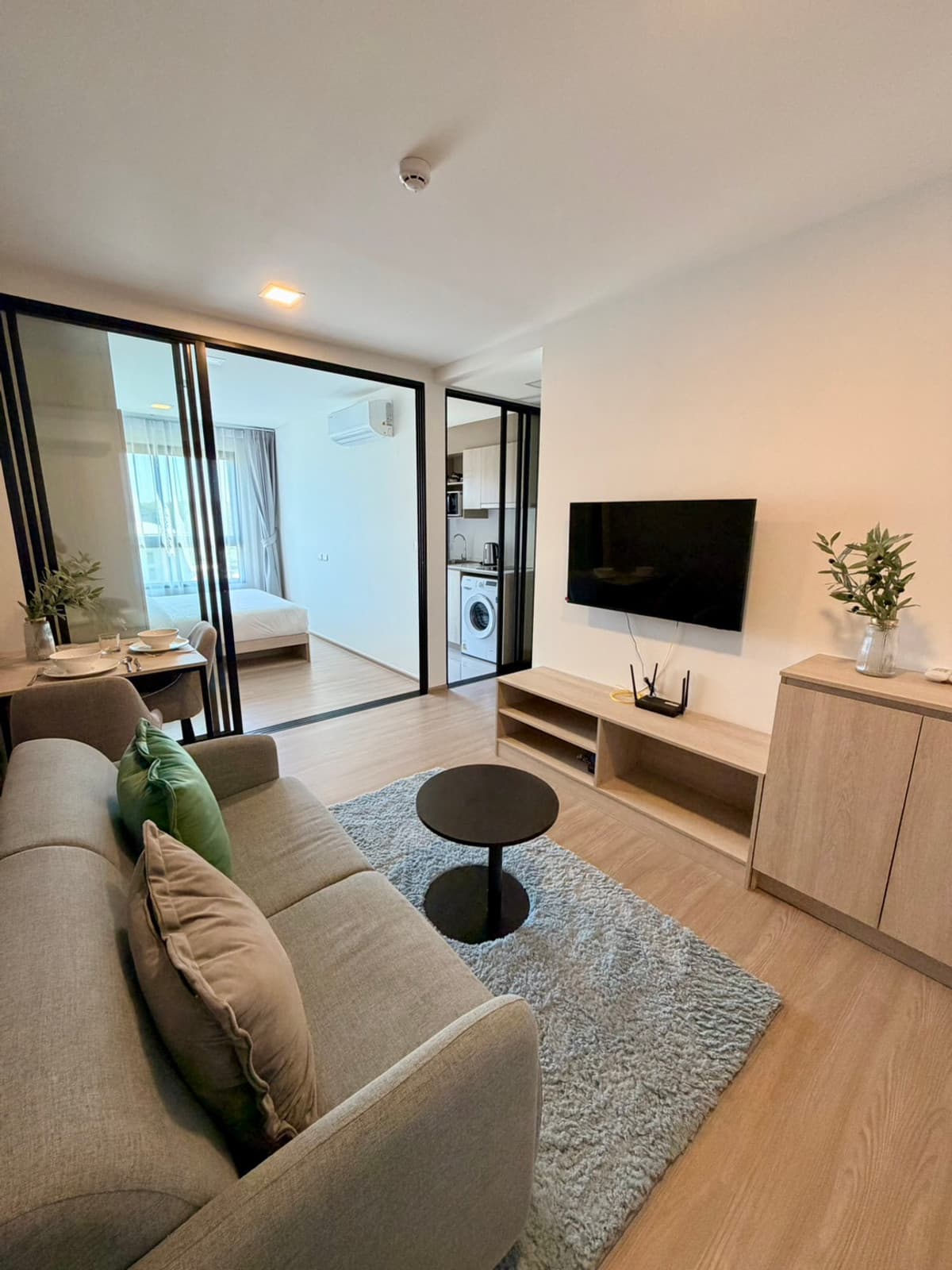 Condo for rent, The Base Bukit Phuket, The Base Bukit, prime location in the heart of Phuket, 5 minutes walk to Central.