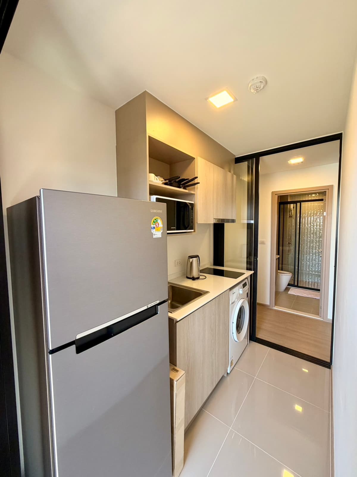 Condo for rent, The Base Bukit Phuket, The Base Bukit, prime location in the heart of Phuket, 5 minutes walk to Central. - image 4