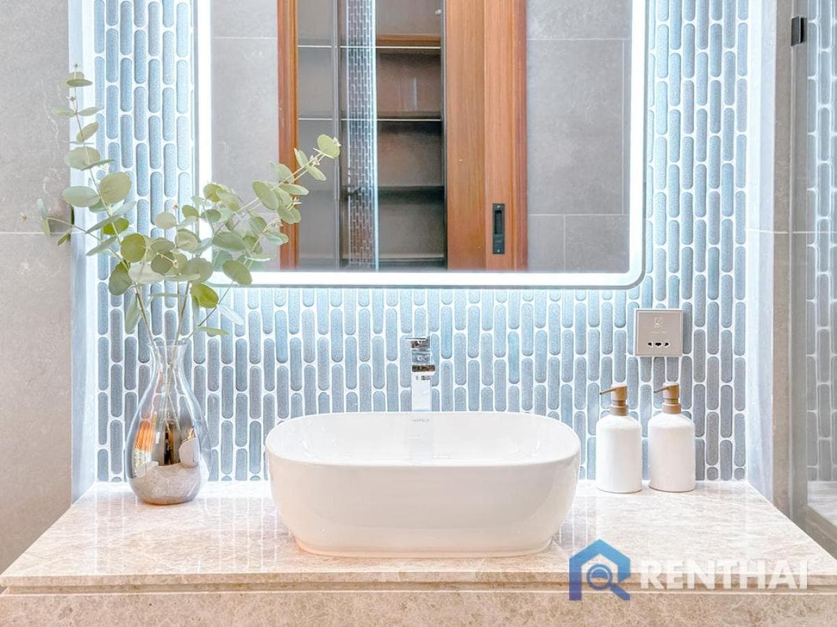 For sale villa  at Amber Chamber - image 5