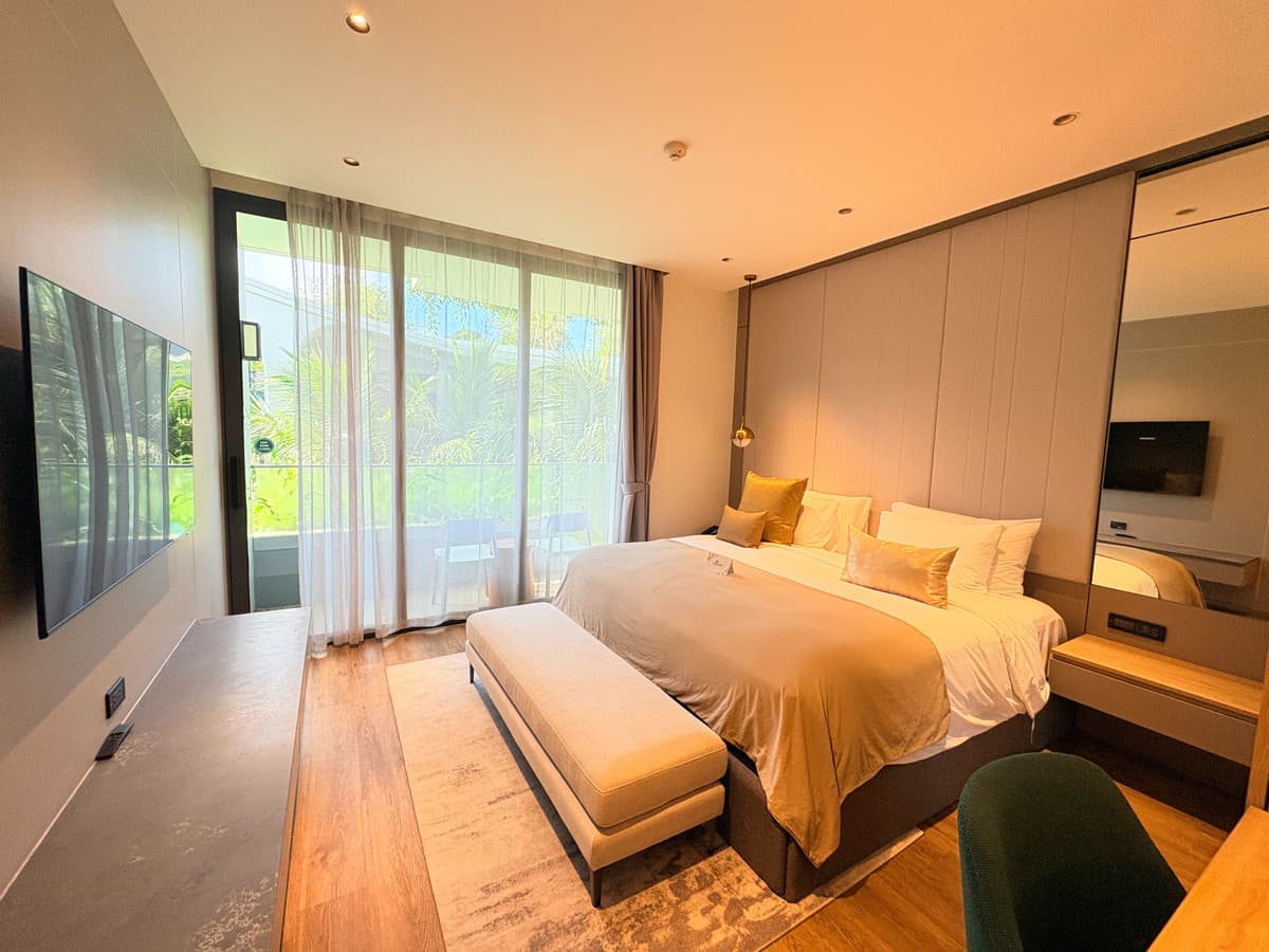 For Sale: 2 Bedrooms Condo Fully Furnished at Layan Green Park Phuket - image 4