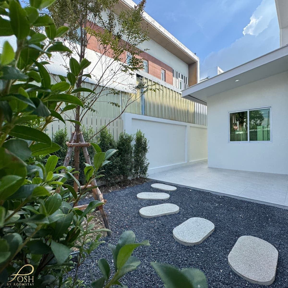 Chaofa Garden Home 3 (Koh Kaew) 2-story semi-detached house. Renovated and expanded the whole house. With an airy atmosphere Comes with a garden corner in front of the house - image 3