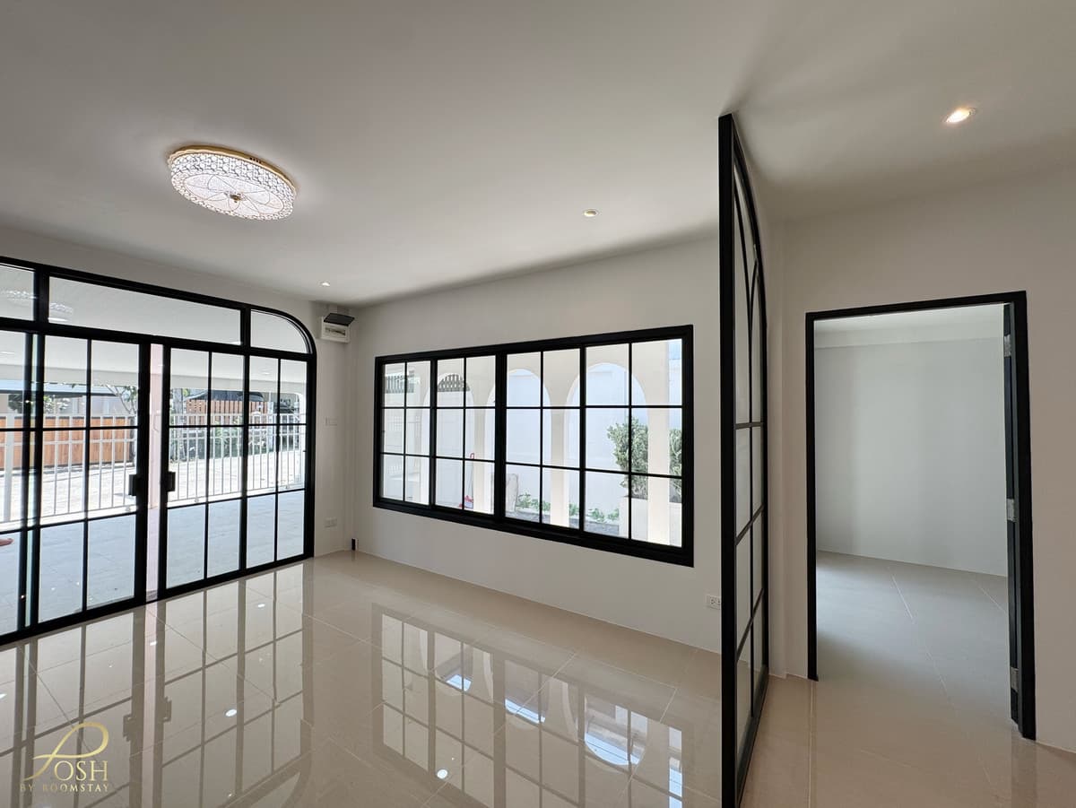 Promphan Village, Pa Khlok, Thalang, semi-detached houses, spacious living space.  Newly renovated in Modern English style. - image 8