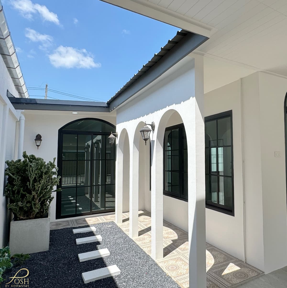 Promphan Village, Pa Khlok, Thalang, semi-detached houses, spacious living space.  Newly renovated in Modern English style. - image 3