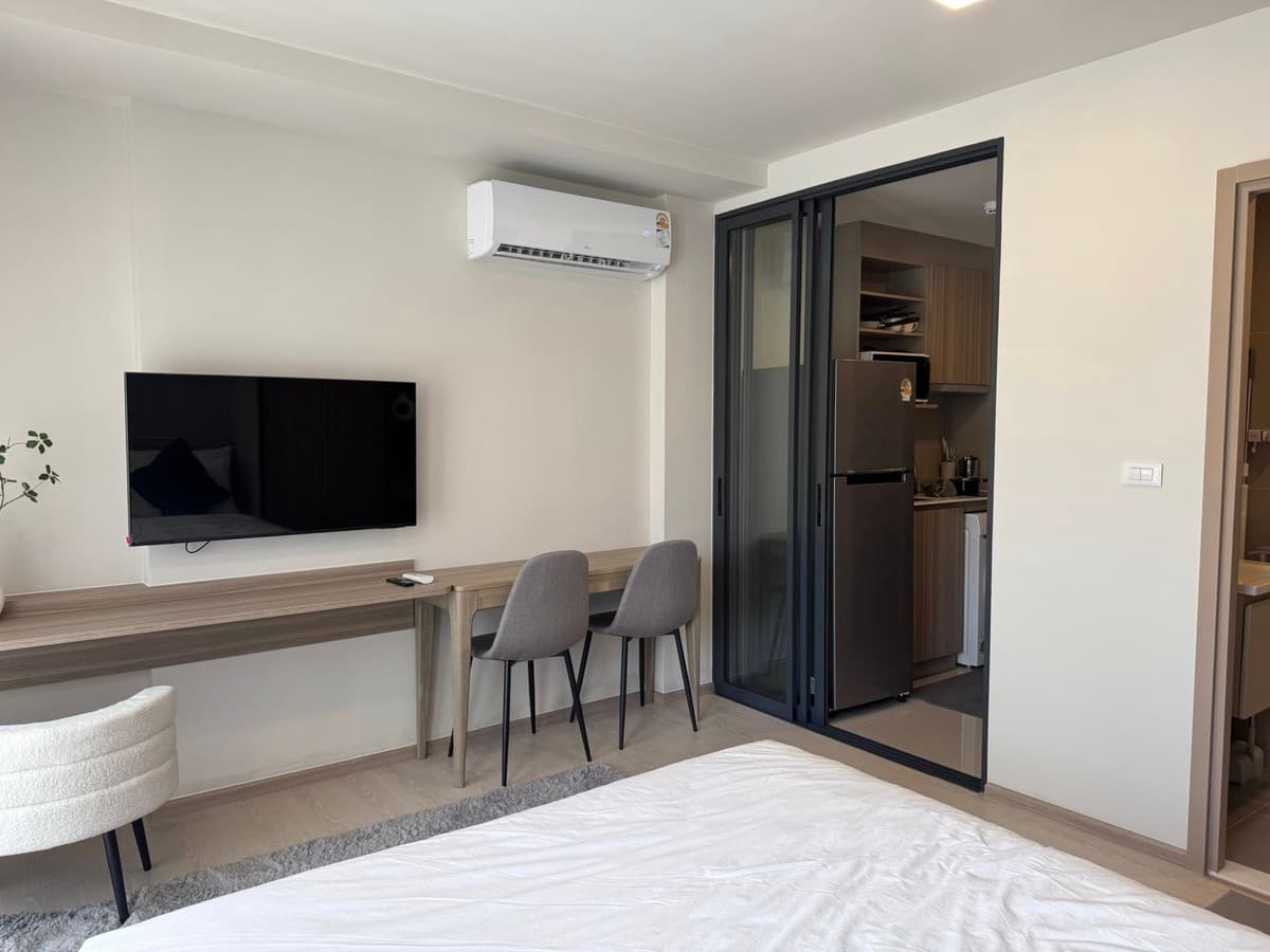 Best value in the project ‼️ For rent 🔥 The Base Rise Phuket, next to the BTS, beautiful room, large room, good location, fully furnished + has a washing machine 📍 Ready to move in (responds to chats and answers calls very quickly) - image 7
