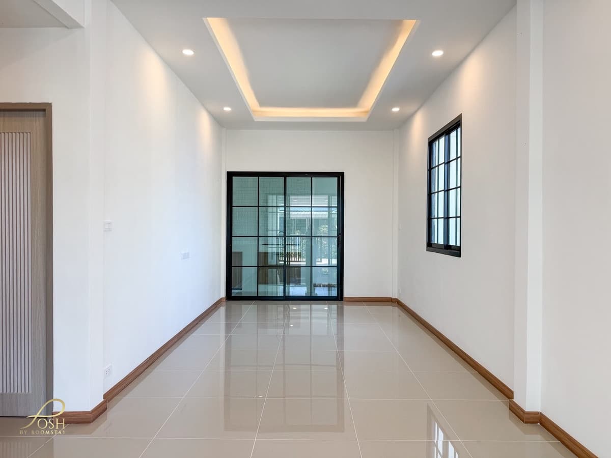 Newly Renovated Corner Townhouse Located in Baan Kian, Thalang Thanathownhome Village - image 4