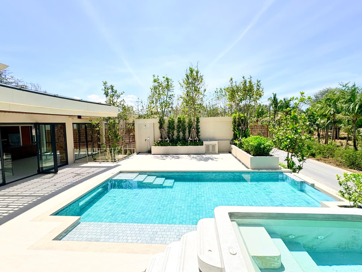 For Sale: Banyan Tree Grand Residences Ocean Front Villas - image 4
