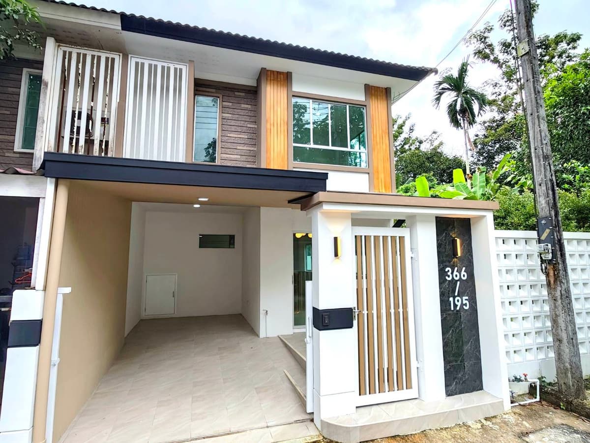 Townhouse, corner plot, hundreds of thousands left over, Pruksa Ville Village Thalang 58, Modern US, Bo Kruat, Phuket. - image 2