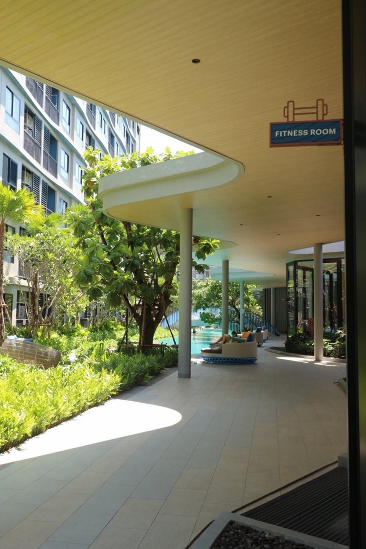 ✨ FOR RENT | HOT DEAL 🔥 Ready to Move In📍 D Condo Reef, Kathu – Phuket🌿 Beautiful pool-view unit, cozy and modern — perfect for comfortable living or expats - image 3