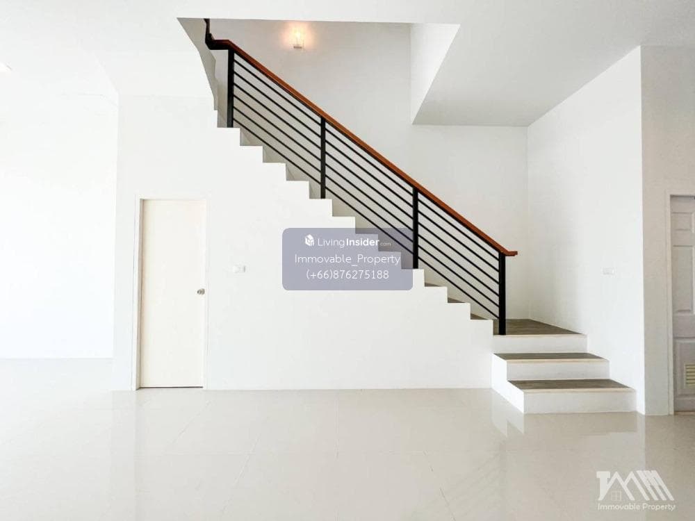 Commercial building, Khwang Road - image 3