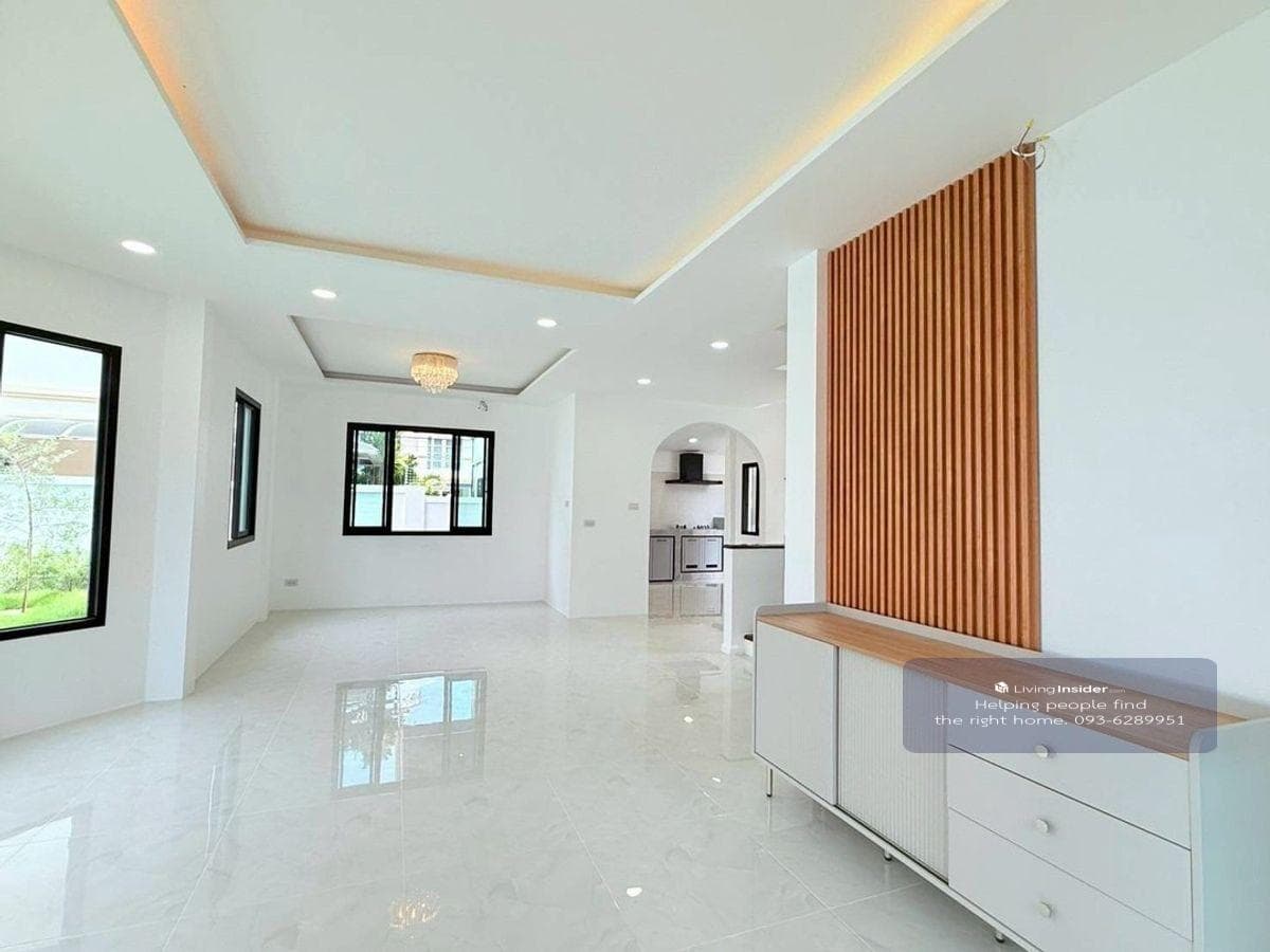 โจ๐ก New Renovate House Modern style Ready to move in! Land and Houses celebrates good location near complete facilities ๐ด - image 5