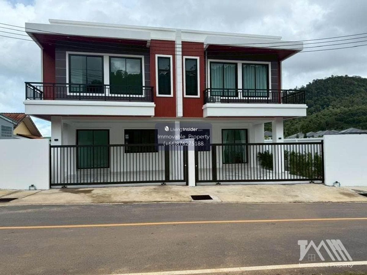 Newly built house, Koh Kaew / House Town, Phuket