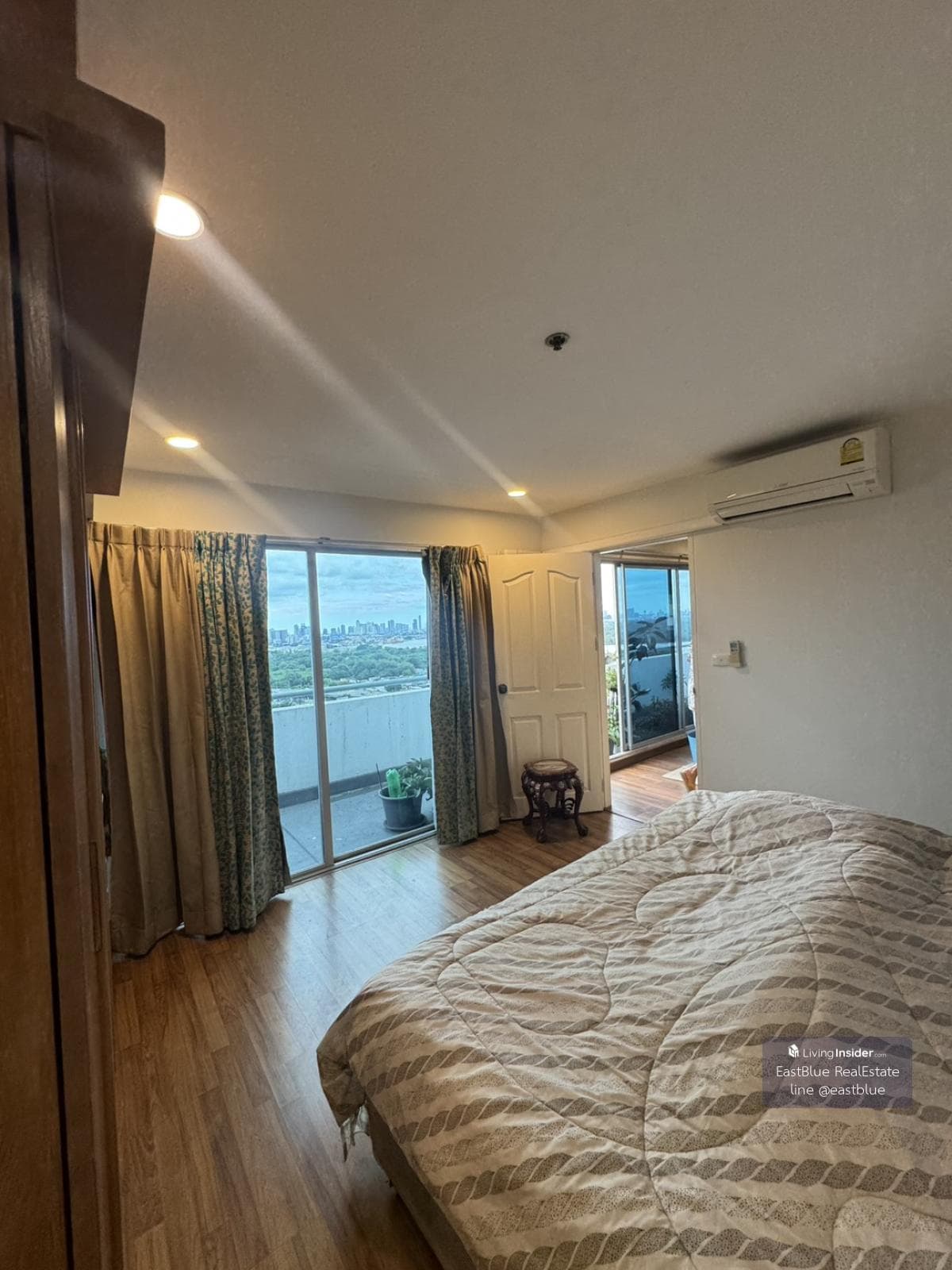 24/03/2026, Luxury 3 Bed Condo 200 sqm @ The Executive Regent – BTS Chong NonsiPrime Location, Exclusive Facilities – Yours for 17.9M THB! 0642748883 - image 7