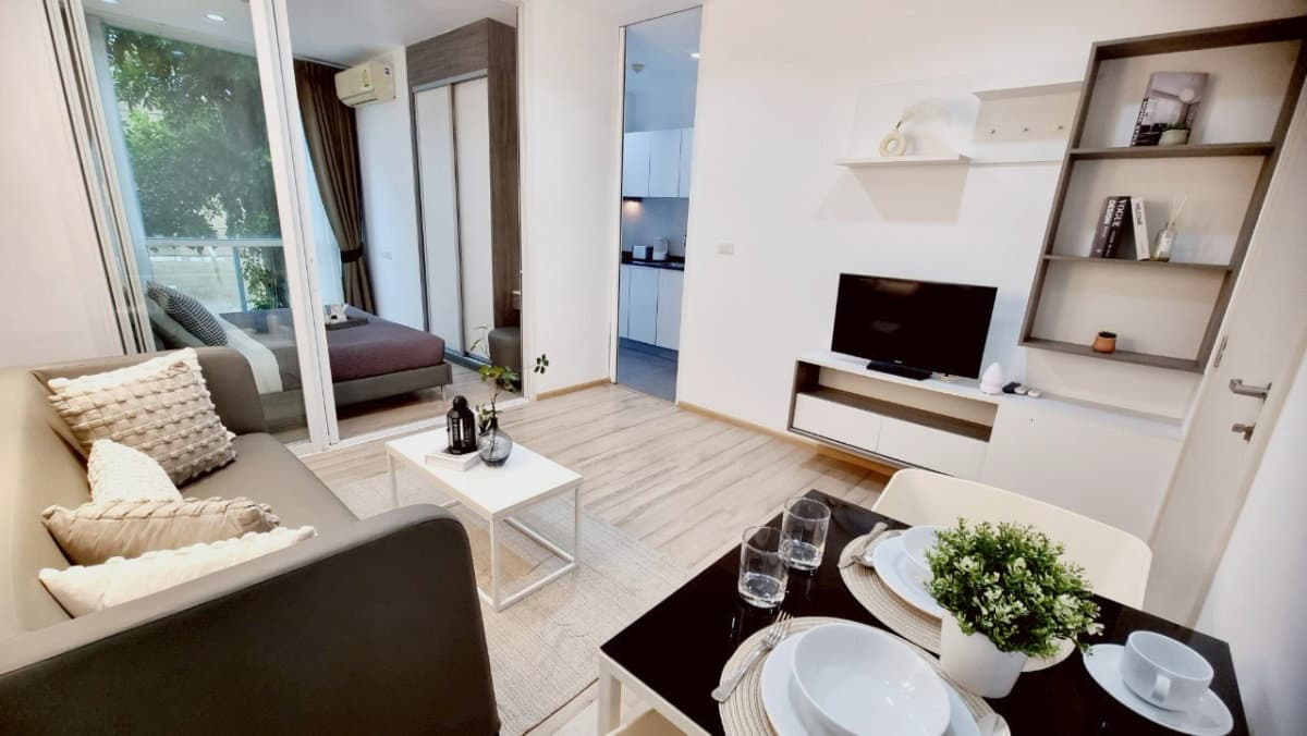 The Base Downtown For Sell WR-03355 - image 3