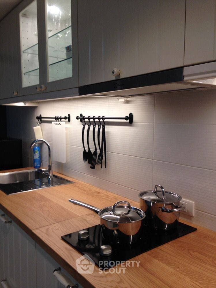 1-BR Condo at The Royal Place Condominium close to Kathu (ID 1002291) - image 6